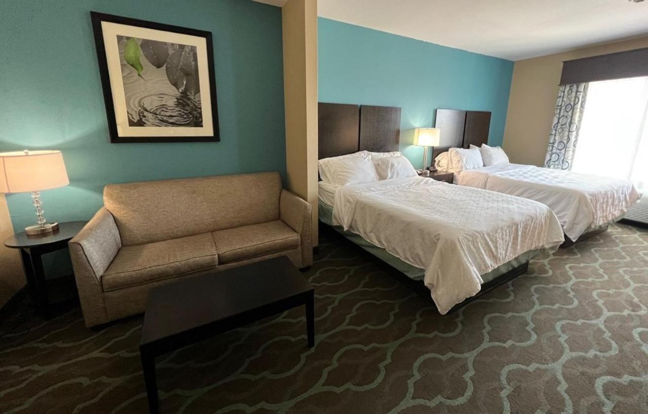 Holiday Inn Express Hotels & Suites Cuero By Ihg Exterior photo
