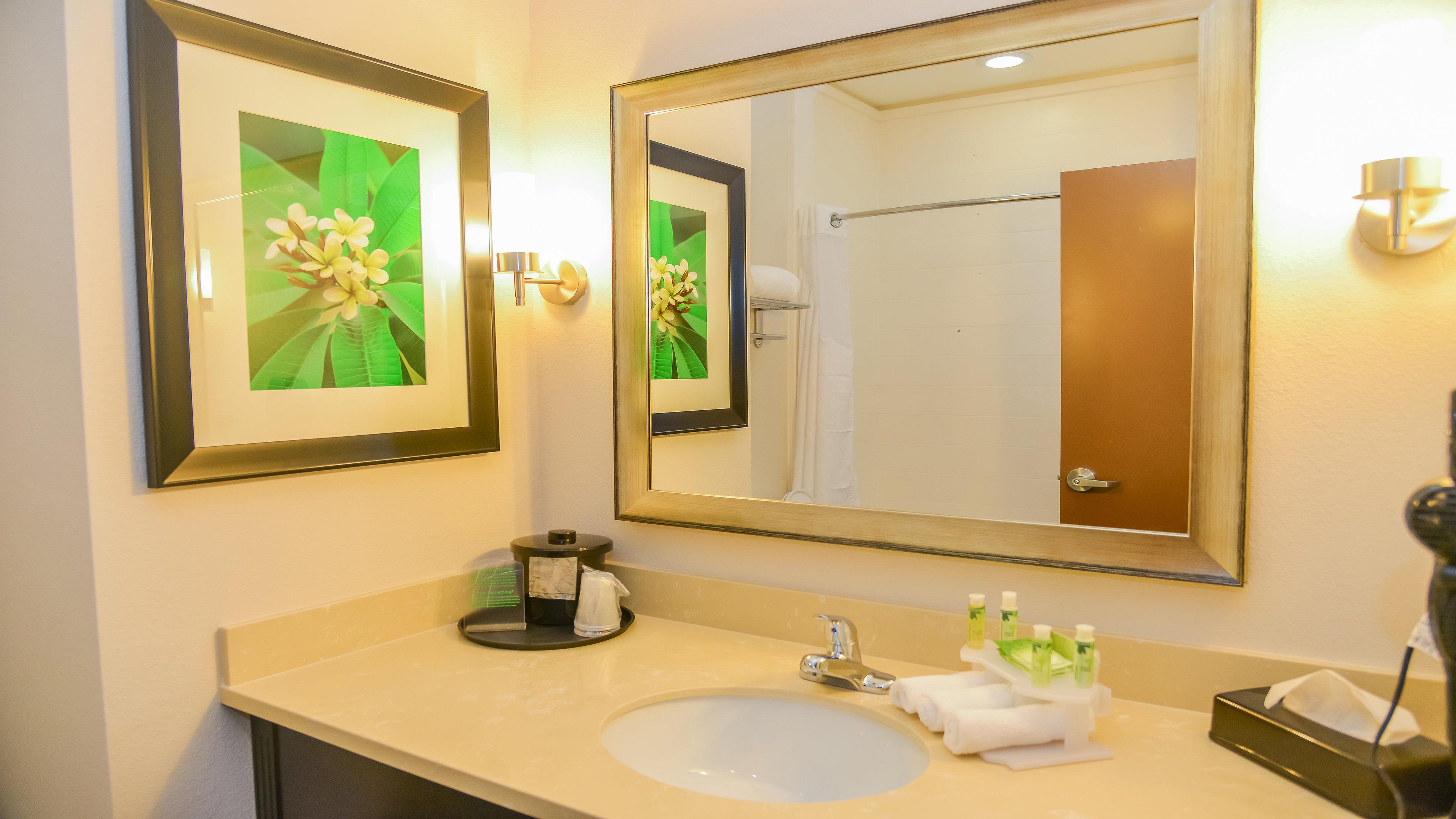 Holiday Inn Express Hotels & Suites Cuero By Ihg Exterior photo