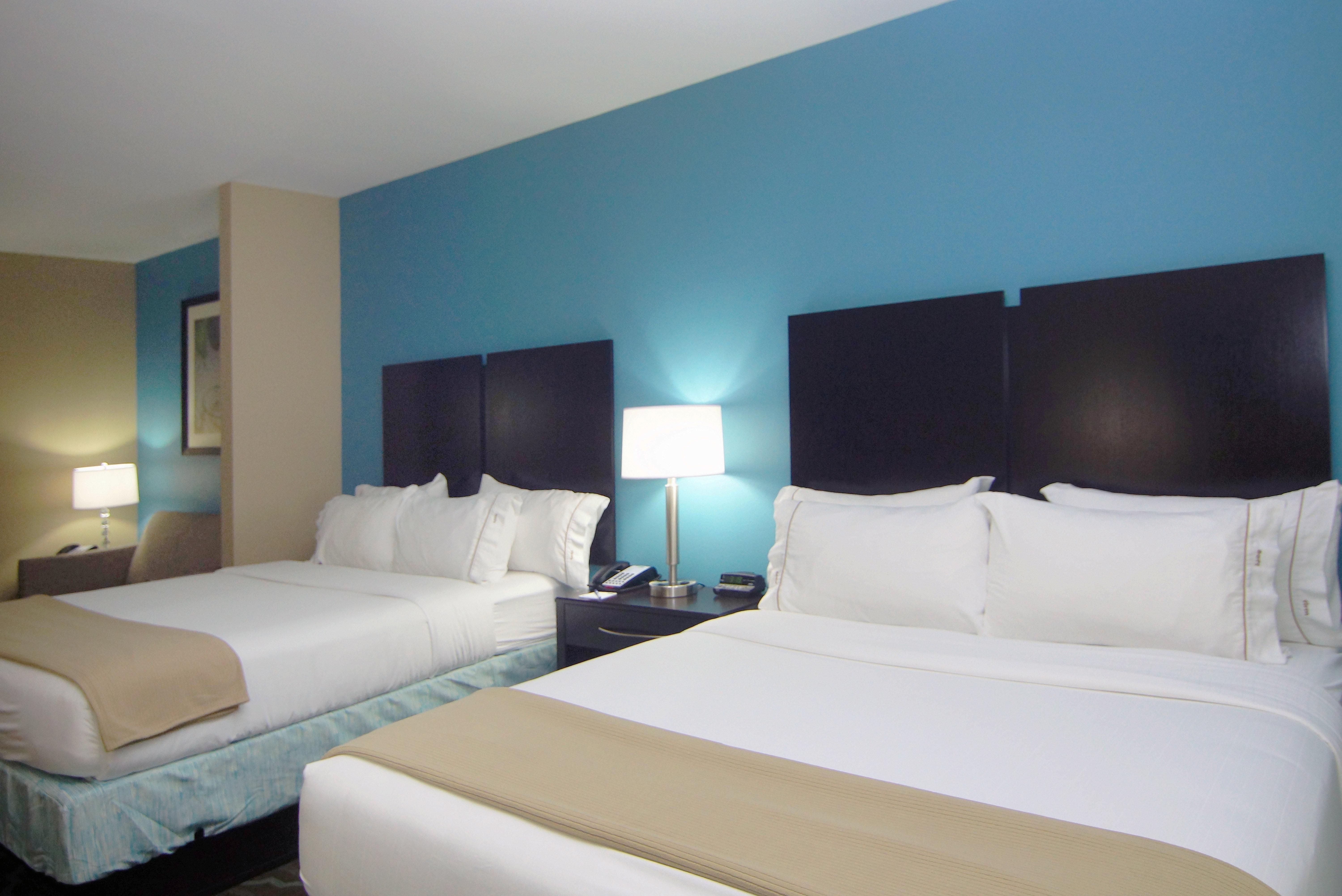 Holiday Inn Express Hotels & Suites Cuero By Ihg Exterior photo